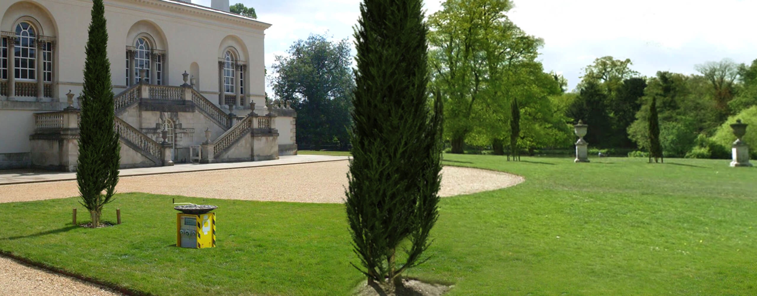 Pop up unit installed at Chiswick House